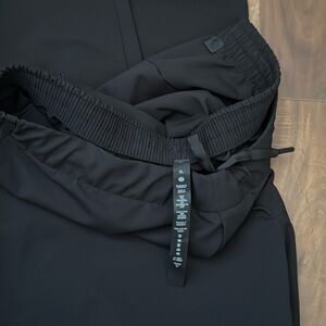 Men’s Lululemon black drawstring, pants size extra large